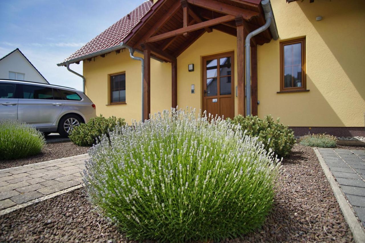 Schicke Fewo Mit Terrasse, Gratis Nutzung Vom Ahoi Erlebnisbad Und Sauna In Sellin - Haus De Niege Wech Fewo 02 Thiessow Bagian luar foto