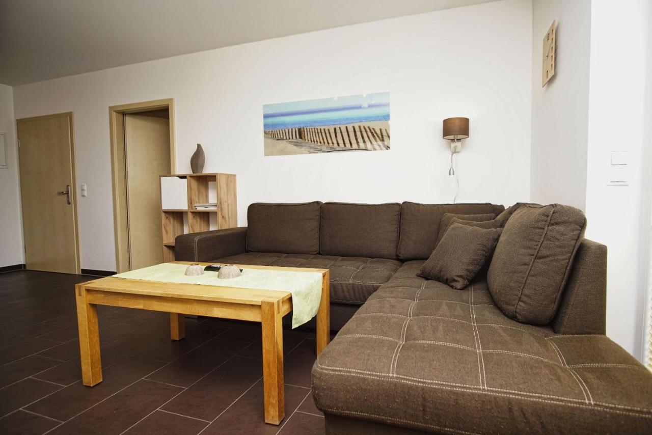 Schicke Fewo Mit Terrasse, Gratis Nutzung Vom Ahoi Erlebnisbad Und Sauna In Sellin - Haus De Niege Wech Fewo 02 Thiessow Bagian luar foto