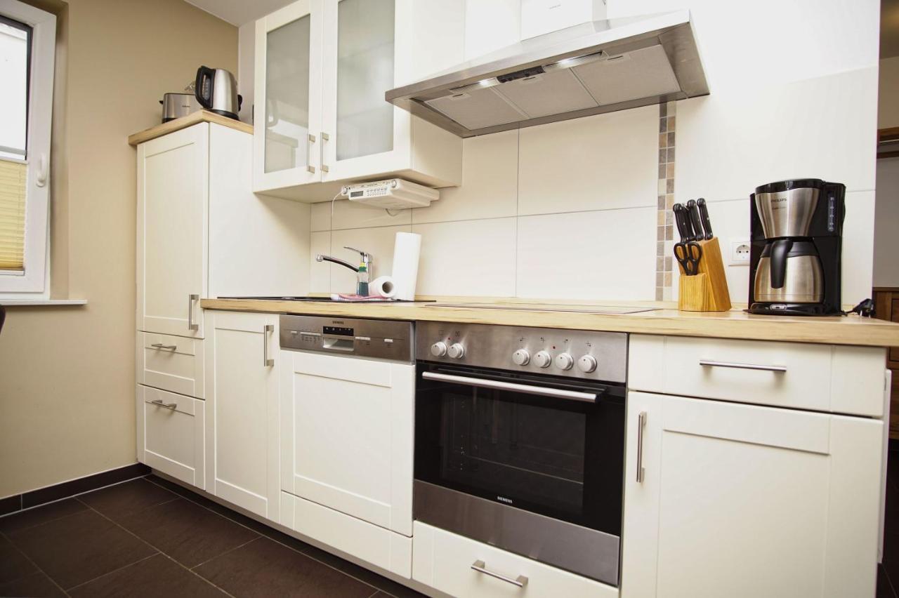 Schicke Fewo Mit Terrasse, Gratis Nutzung Vom Ahoi Erlebnisbad Und Sauna In Sellin - Haus De Niege Wech Fewo 02 Thiessow Bagian luar foto