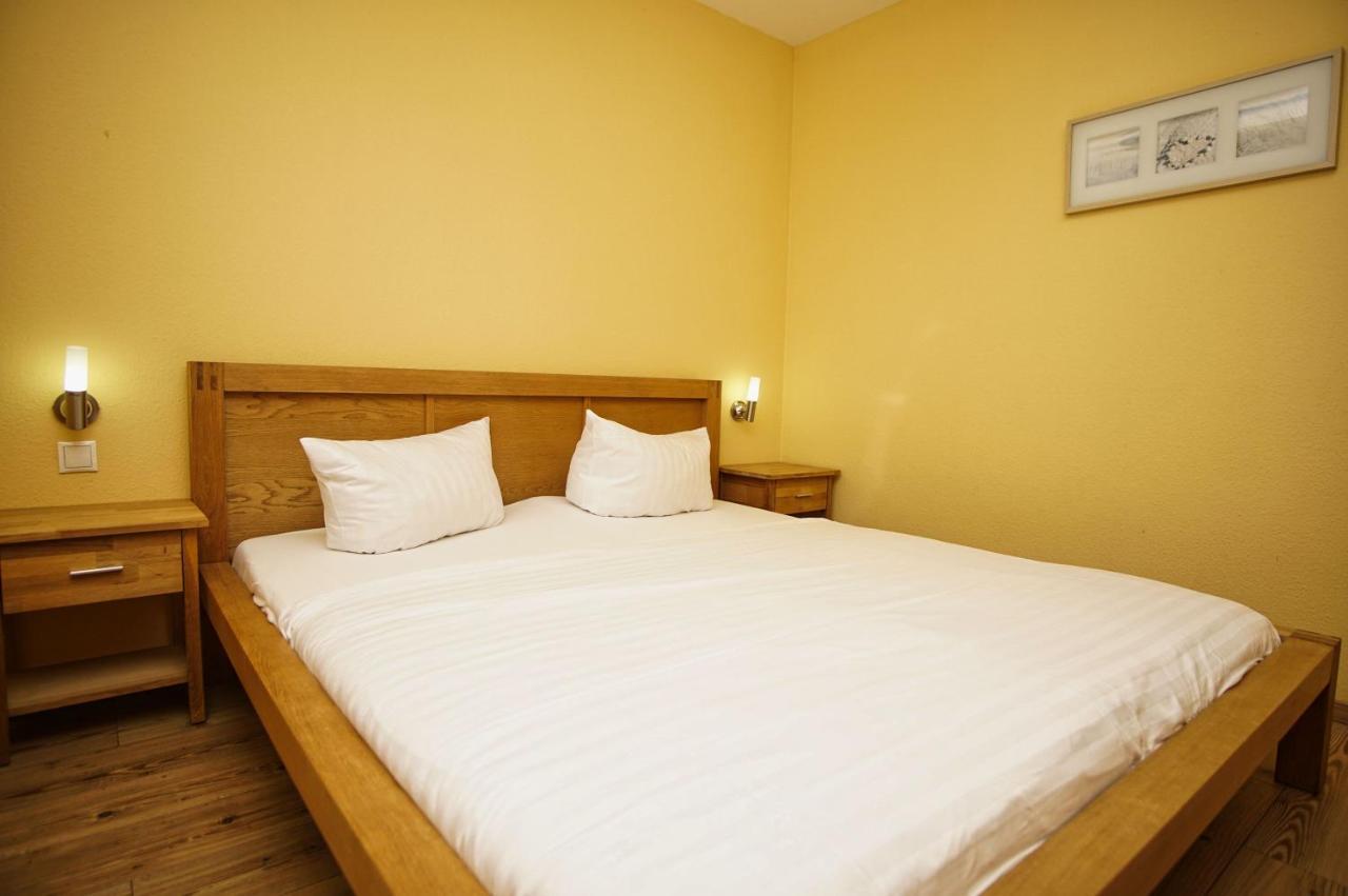 Schicke Fewo Mit Terrasse, Gratis Nutzung Vom Ahoi Erlebnisbad Und Sauna In Sellin - Haus De Niege Wech Fewo 02 Thiessow Bagian luar foto